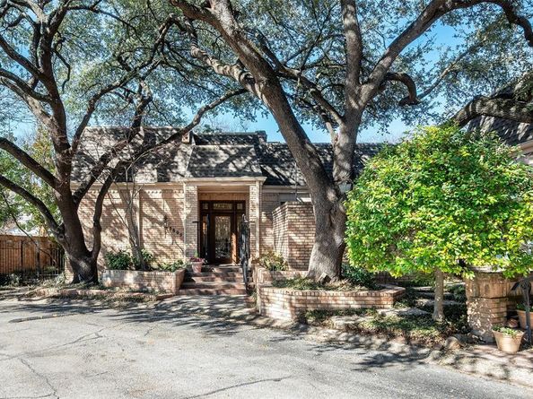 5805  Farquhar Lane , Dallas Texas 75209