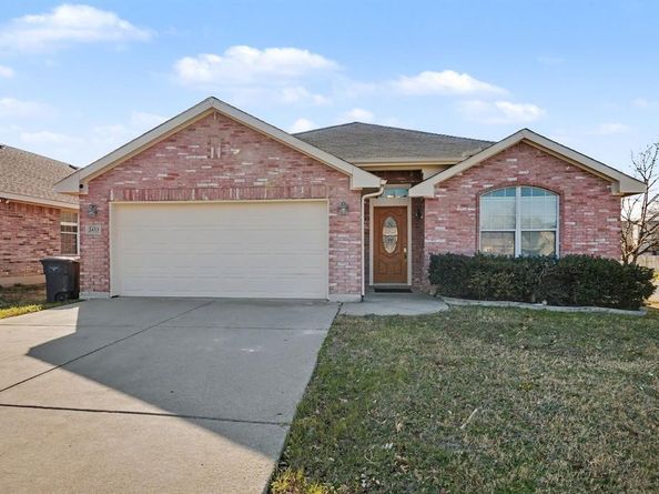 2433  Forest Creek Drive , Fort Worth Texas 76123