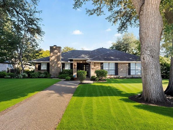 1175  Ridge Road W, Rockwall Texas 75087