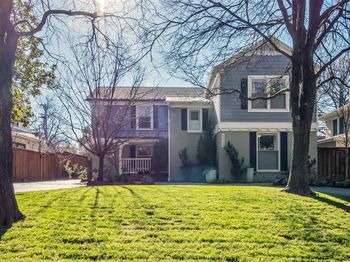 3315  Mockingbird Lane 