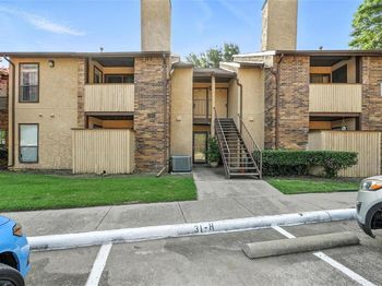 2101  Friendly Drive 