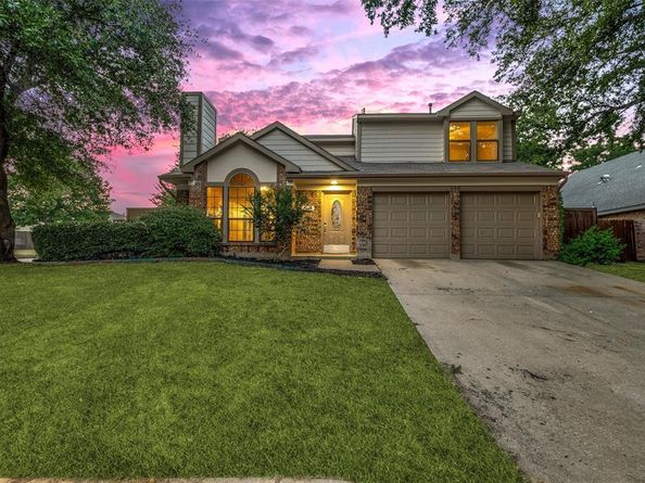 2600  Crockett Drive , Corinth Texas 76210