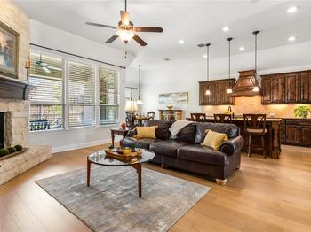 1112  Rhett Drive 
