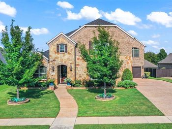 2823  Chatswood Drive 