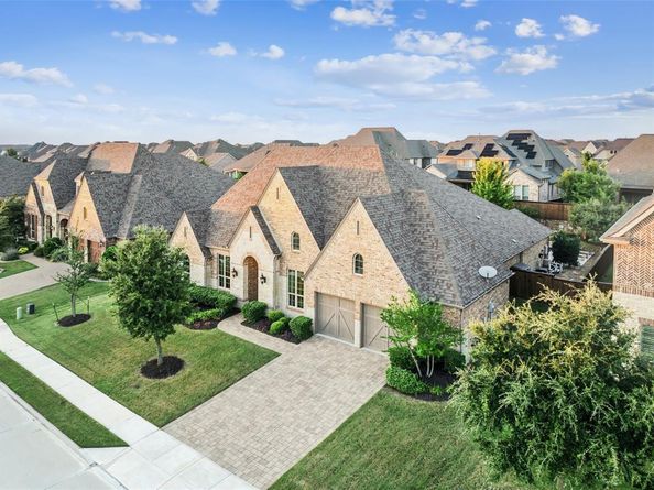 2718  Corral Drive , Celina Texas 75009