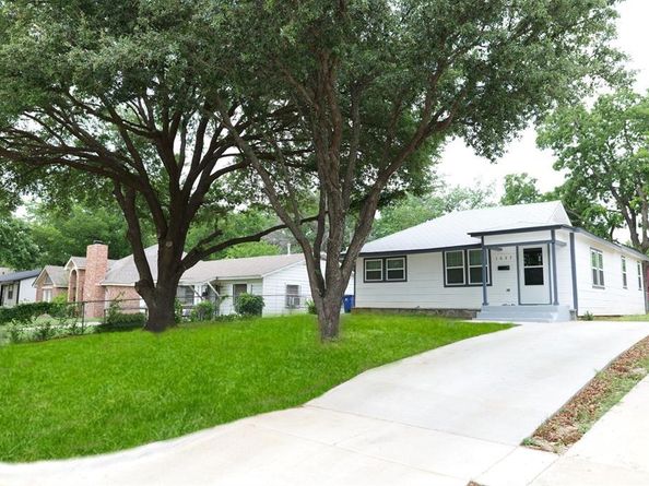 1037 E Cantey Street , Fort Worth Texas 76104