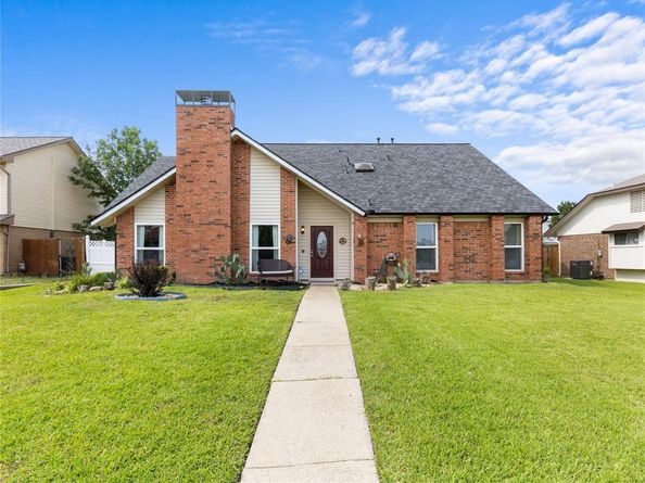 2524  Rosebud Court , Carrollton Texas 75006