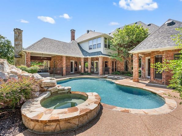 6776  St Moritz Parkway , Colleyville Texas 76034