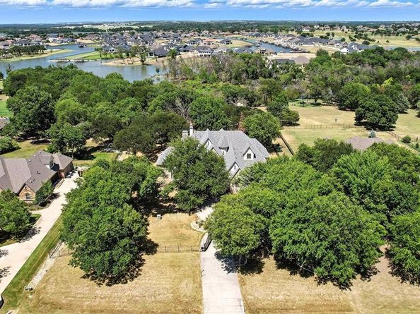 6300  Preferred Drive , Fort Worth Texas 76179