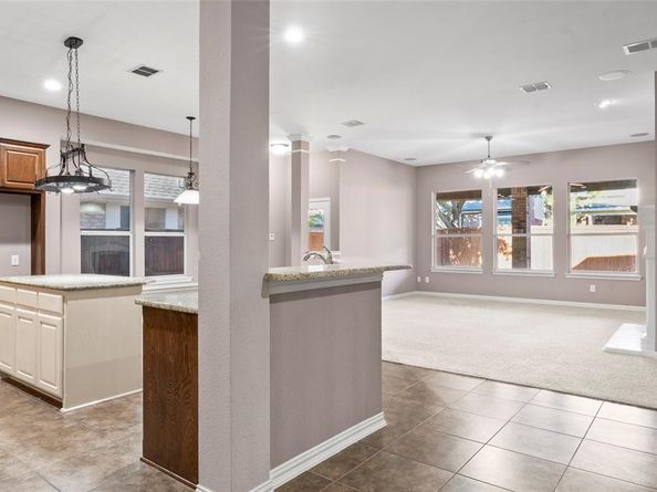 1171  Bonham Parkway , Lantana Texas 76226