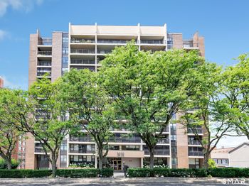 44 Strawberry Hill Avenue