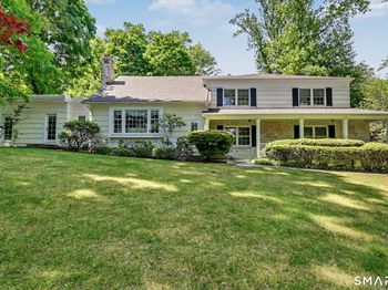 34 Pequot Trail