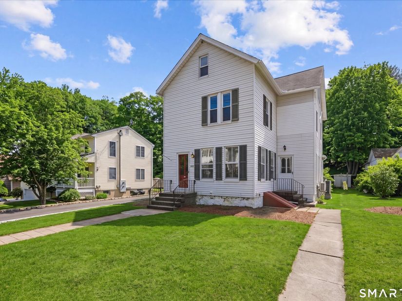 25 Hickok Avenue, Bethel CT 06801
