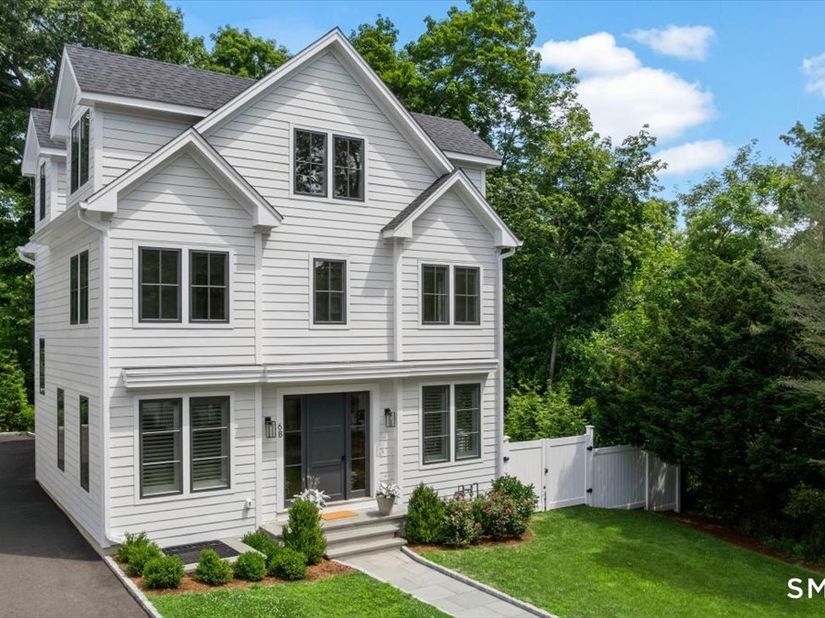 6 Down River Road 2, New Canaan CT 06840
