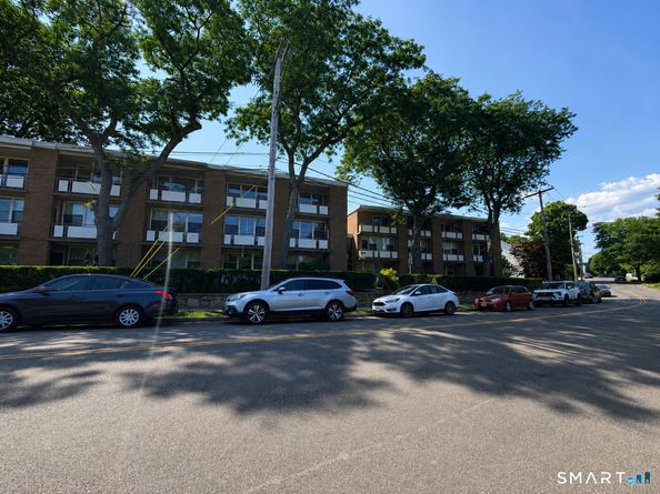 15 Ellsworth Street 7, Bridgeport CT 06605