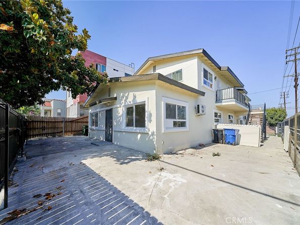 1103 S Hobart Boulevard, Los Angeles CA 90006