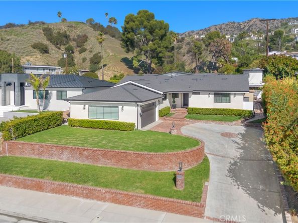 3006 Trudi Lane, Burbank CA 91504