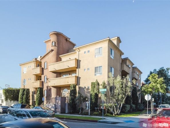 1515 Grismer Avenue 302, Burbank CA 91504