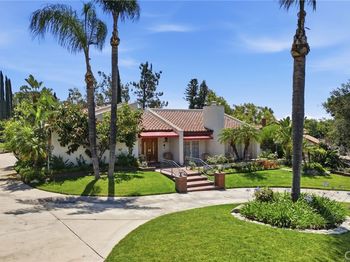 5633 Mayberry