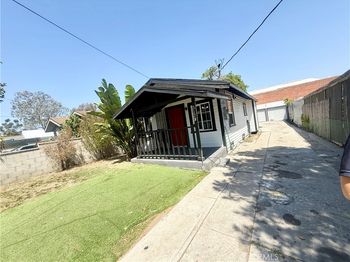 3123 W 67th