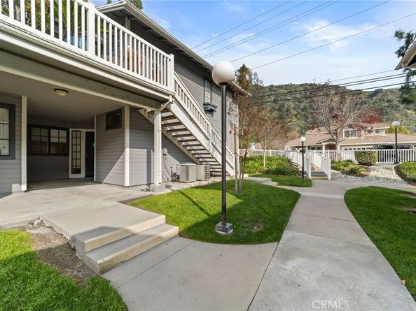 202 Evergreen Court, Azusa CA 91702