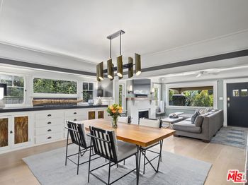 1528 N Curson Avenue