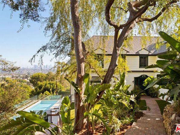 4818 Bonvue Avenue, Los Angeles CA 90027