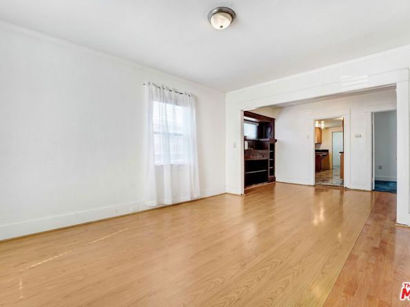 1145 W 89th Street, Los Angeles CA 90044