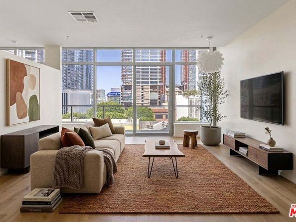 1155 S Grand Avenue 508, Los Angeles CA 90015