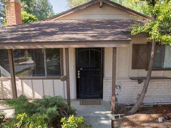 10609 Jimenez, Sylmar CA 91342