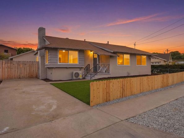 2726 Landscape Dr, San Diego CA 92139