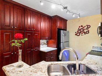 7263 Camino Degrazia