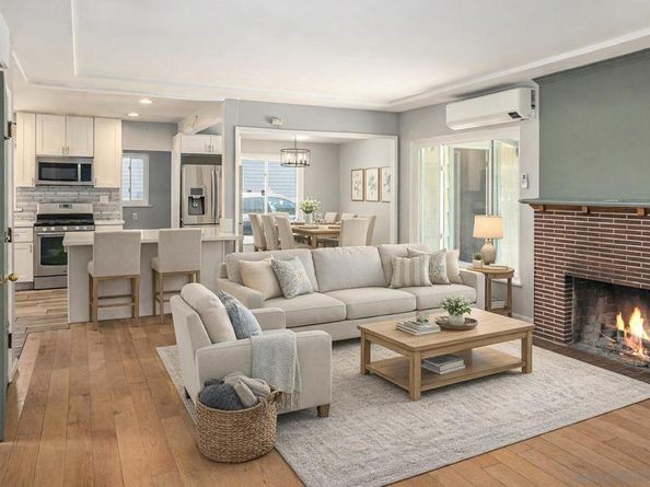 74 E St E, Chula Vista CA 91910