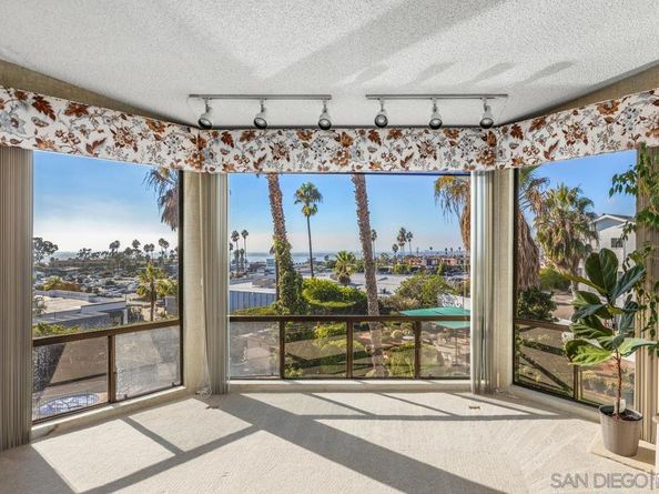 2930 Cowley Way 304, San Diego CA 92117