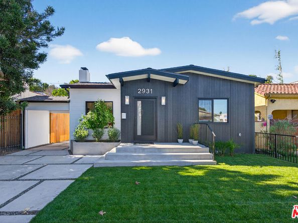 2931 S Bronson Avenue, Los Angeles CA 90018