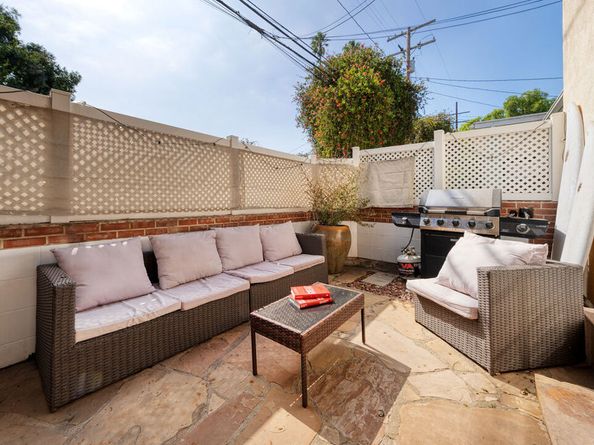 631 Bay Street, Santa Monica CA 90405