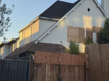 427 S Gramercy Place