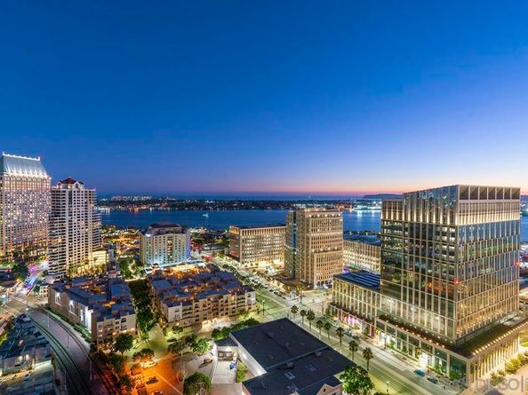 700 W E St 2802, San Diego CA 92101