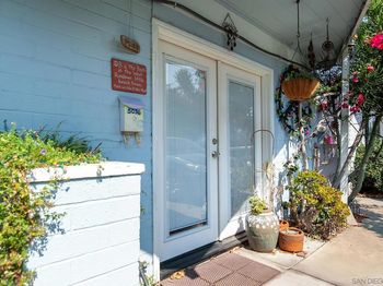 5036 W Point Loma Blvd