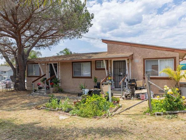 2216 18 Dunlop St, San Diego CA 92111