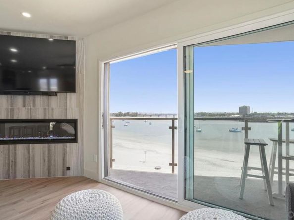 2820 Bayside Walk 2, San Diego CA 92109