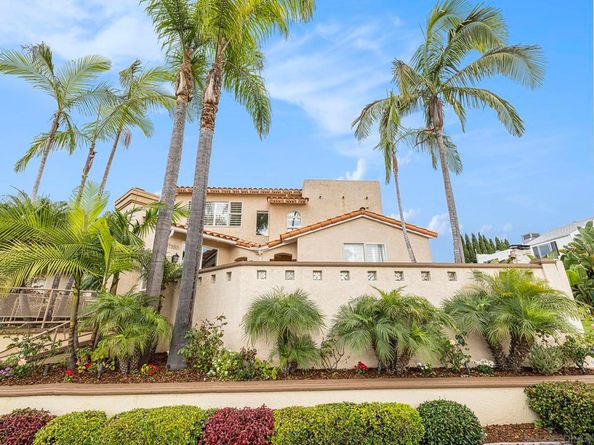 7355 Fay Avenue, La Jolla CA 92037