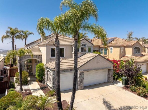 2292 Rock Crest Gln, Escondido CA 92026