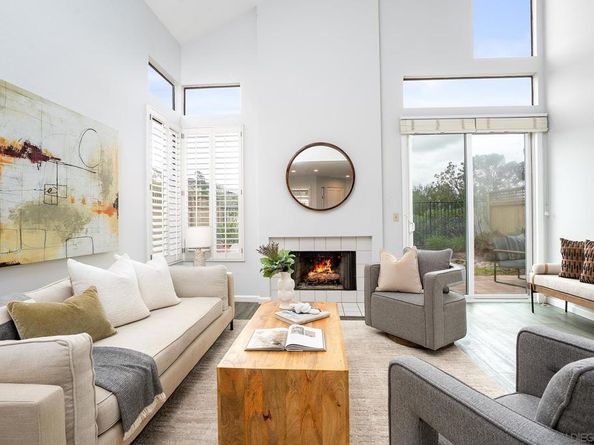 6327 Caminito Del Cervato, San Diego CA 92111