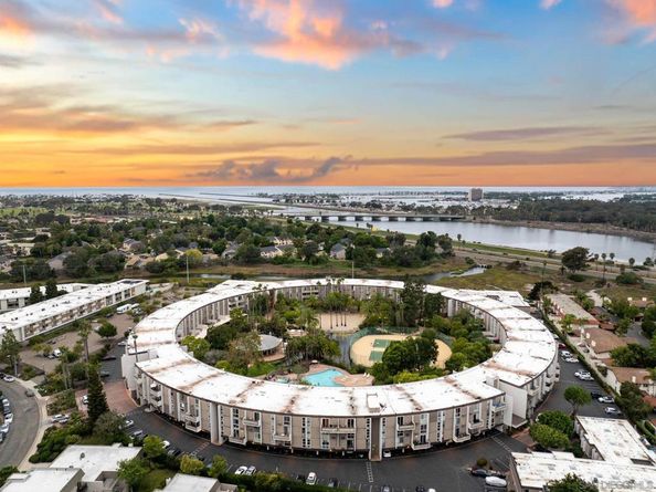 3050 Rue Dorleans 308, San Diego CA 92110