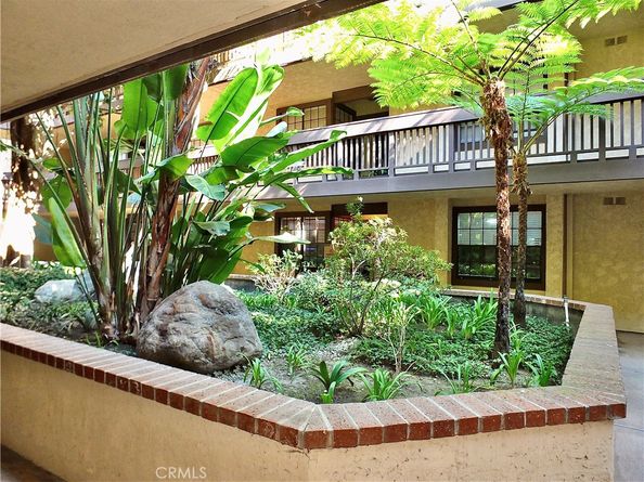 1655 Clark 124, Long Beach CA 90815