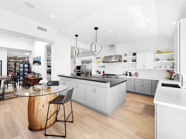 17 Monaco 12, Newport Beach CA 92660