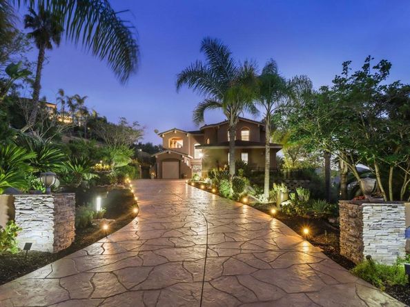 3727 Vista Rim Place, Vista CA 92084