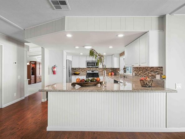 3439 Don Lorenzo Drive, Carlsbad CA 92010