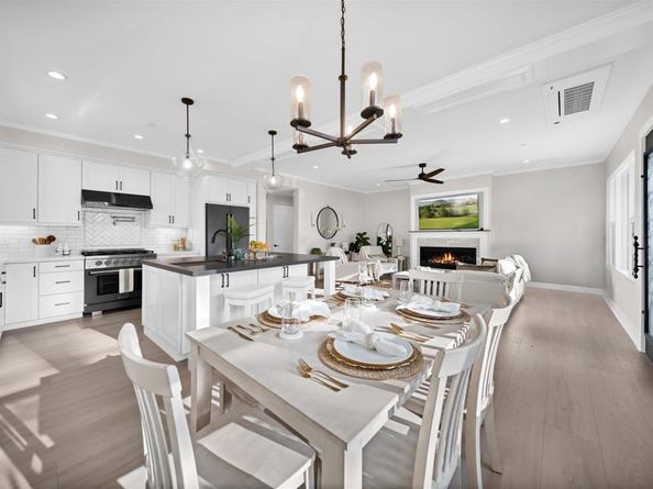 812 N Cleveland Street 1, Oceanside CA 92054